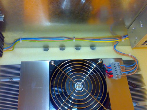 термоэлектрический кондиционер для термошкафа